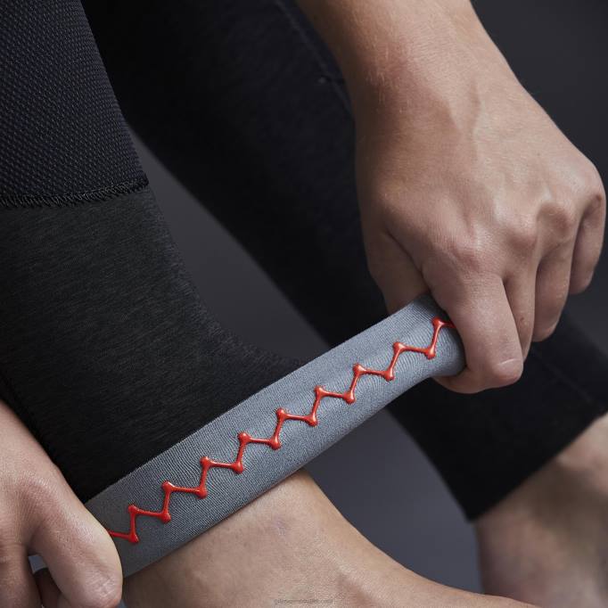 TDHL286 Black Women's ZenTherm Skiff SuitGill Marine